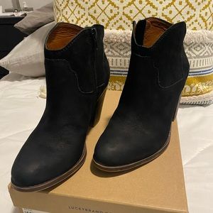 Black leather lucky brand booties